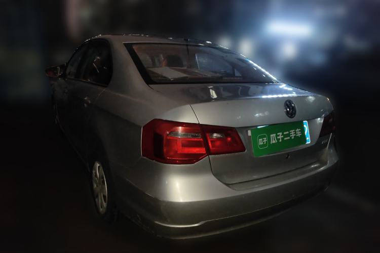 Used Volkswagen Jetta 2015 Zhuihui Edition 1.4L Manual Fashion Model Rear Left 45 Deg