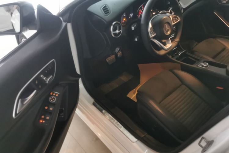 Used Mercedes-Benz CLA 2018 CLA 220 4MATIC