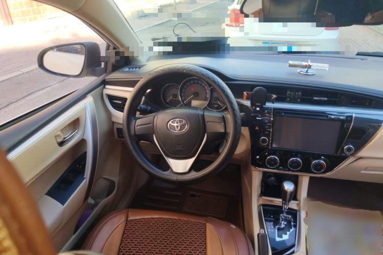 Used Toyota Corolla 2014 1.6L CVT GL Steering Wheel