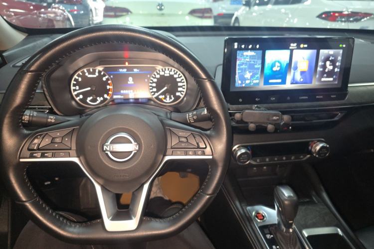 Used Nissan Teana 2022 2.0L XL-TLS Enjoyment Edition Center Console