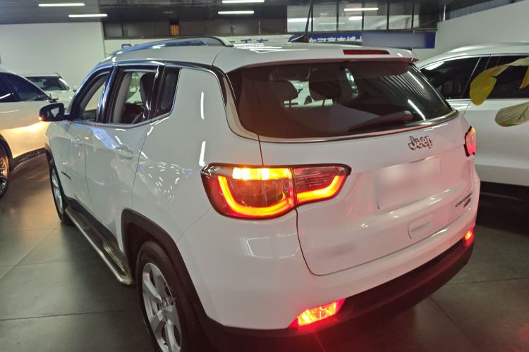 Used Jeep Compass 2017 200T Automatic Family Edition Exterior 2