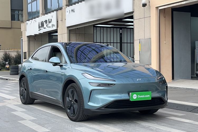 Used ONVO L60 2024 60 kWh Rear-Drive Version