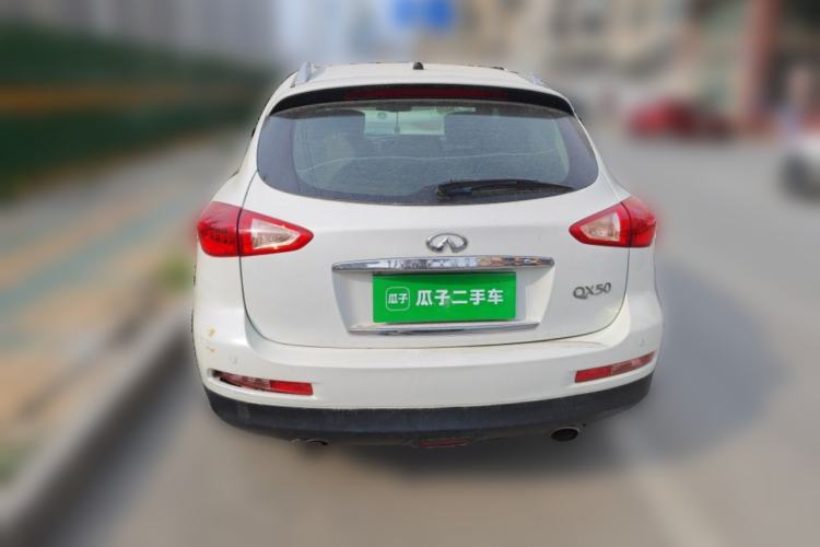 Used Infiniti QX50 2013 2.5L 4x4 Elegant Edition