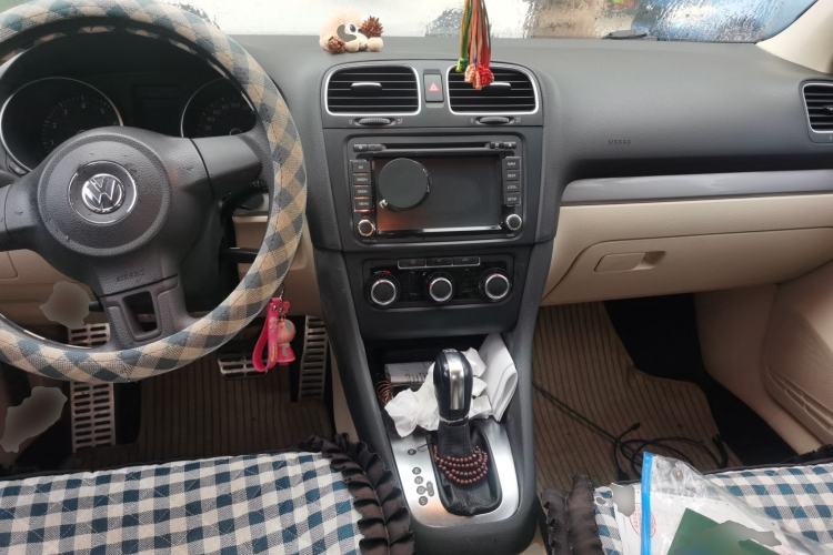 Used Volkswagen Golf 2011 1.6L Automatic Fashion Edition
