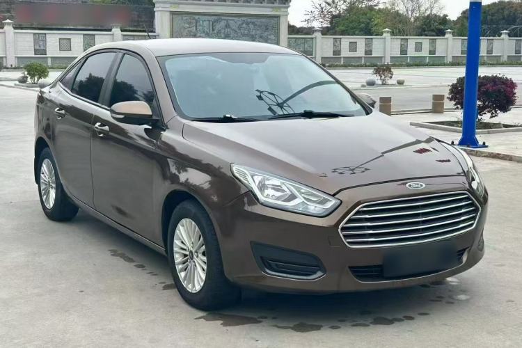 Used Ford Escort 2017 Revised Version 1.5L Automatic Comfort Edition Front Right 45 Deg