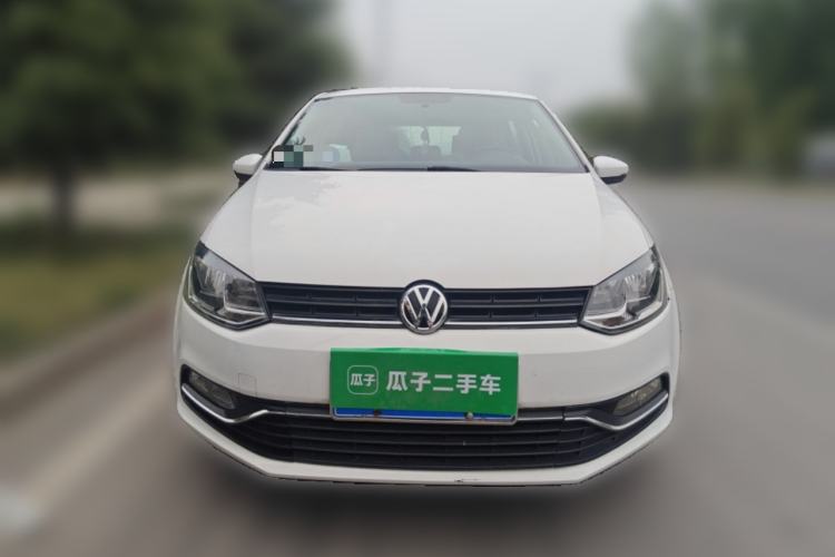 Used Volkswagen Polo 2016 1.6L Automatic Comfort Model
