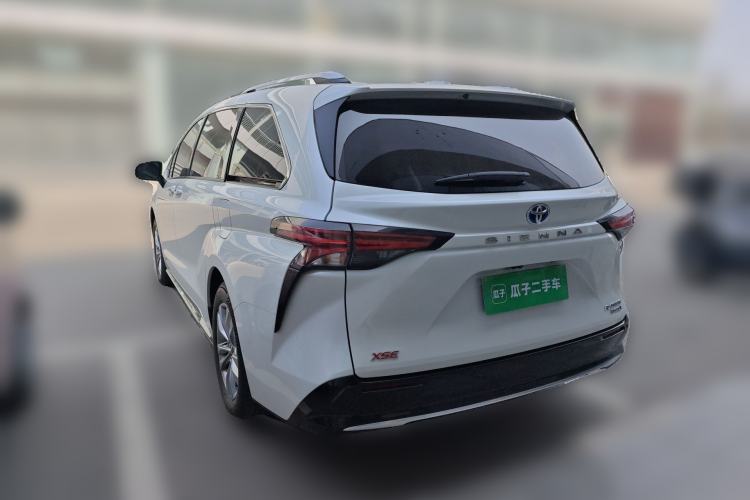 Used Toyota SIENNA 2021 2.5L Hybrid Platinum Edition Rear Left 45 Deg