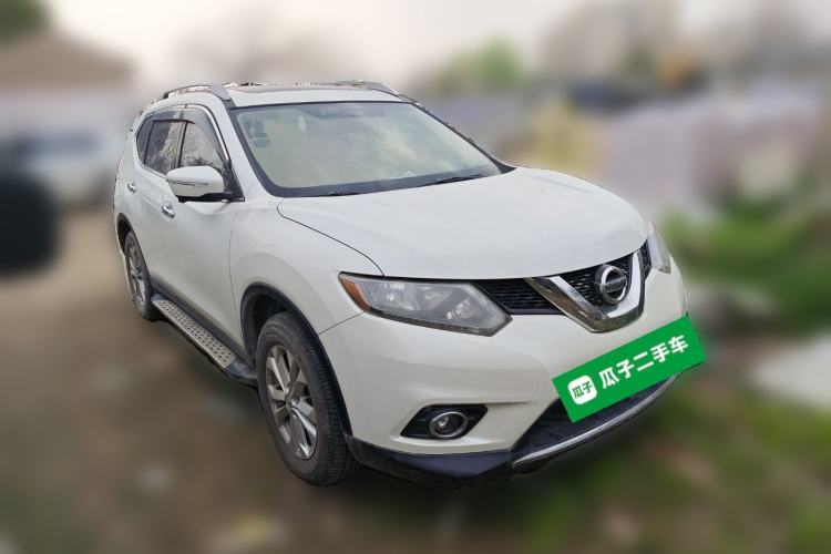 Used Nissan X-Trail 2014 2.0L CVT Comfort Edition 2WD Front Right 45 Deg