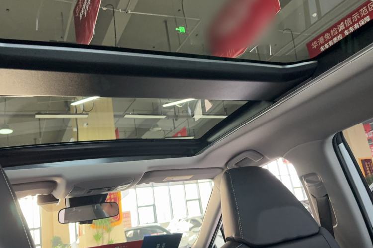 Used Toyota RAV4 2023 2.0L CVT Two-Wheel Drive 20th Anniversary Platinum Edition