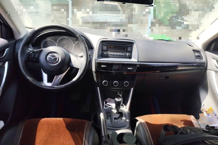 Used Mazda CX-5 2013 2.0L Automatic Two-Wheel Drive Comfort Version Center Console