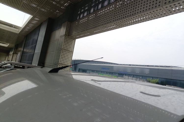 Used Wuling Yangguang 2024 300KM Comfort Version Passenger Van 75kW