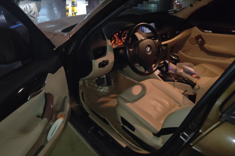 Used BMW X1 2010 sDrive18i Luxury Model
