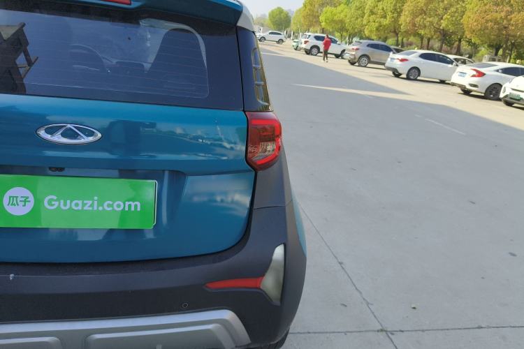 Used Chery Little Ant 2022 Revised Version Sweet Pink Edition Half-Sugar Version Lithium Iron Phosphate 30.7 kWh 30 kW 301 km Right Rear Taillight