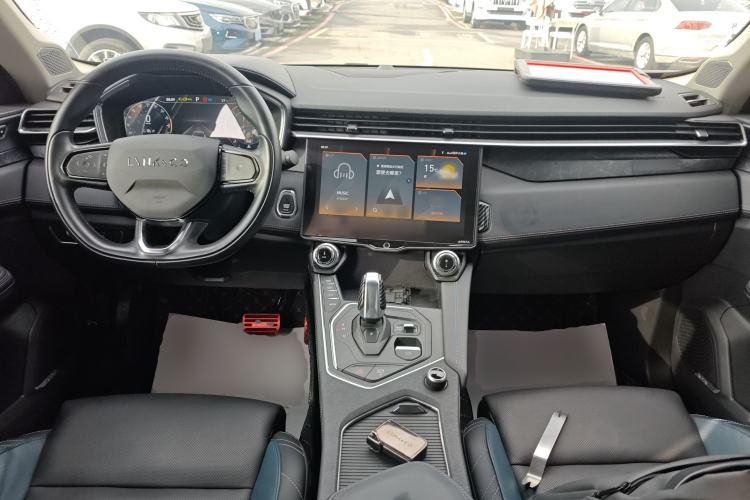 Used Lynk & Co 05 2020 2.0TD Two-Wheel Drive Shine Halo
