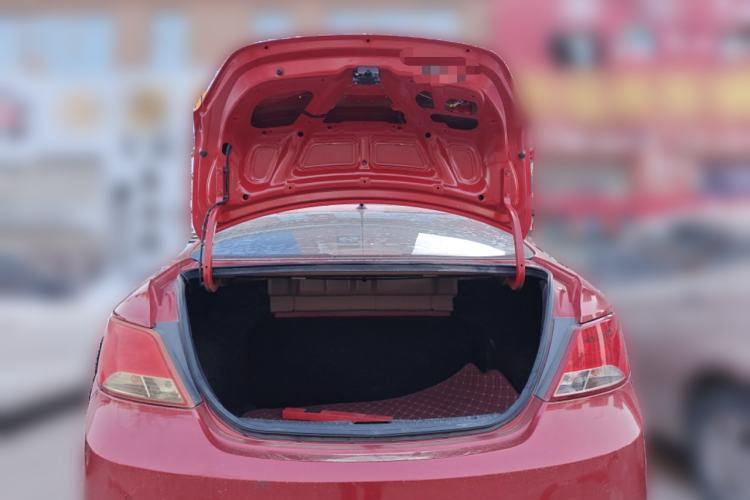 Used Hyundai Verna (older generation) 2014 1.4L Manual Smart GLS Trim
