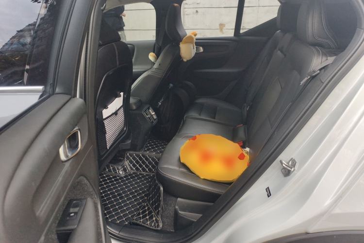 Used Volvo XC40 2021 T4 Four-Wheel Drive Smart Luxury Edition Left Rear Seat