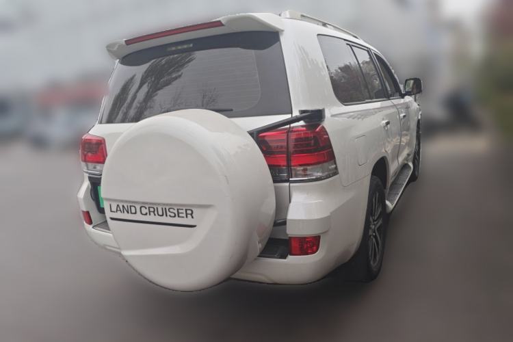 Used Toyota Land Cruiser 