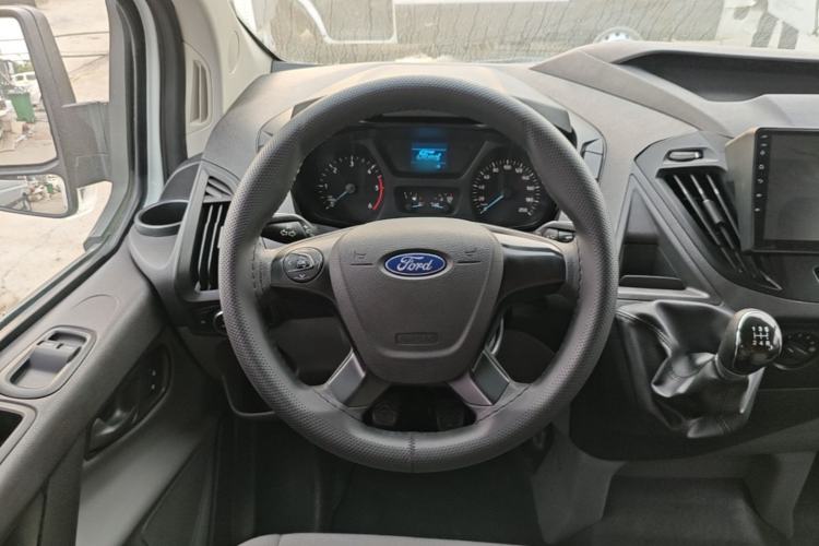 Used Ford Transit 2019 2.0T Diesel Multi-Purpose Commercial Vehicle Mid-Drive Mid-Roof 6-Seater China VI Standard Steering Wheel