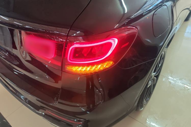 Used Mercedes-Benz GLC 2020 Facelift GLC 260 L 4MATIC Luxury Edition Right Rear Taillight