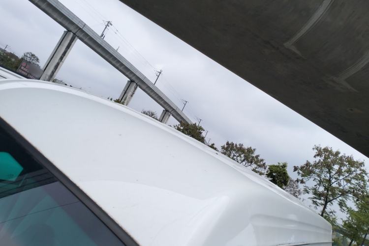 Used Jinbei New Hiace X30L CNG 2021 1.5L Natural Gas Wealth Single-Steaming Air-Conditioned Bus SWCC15M Roof