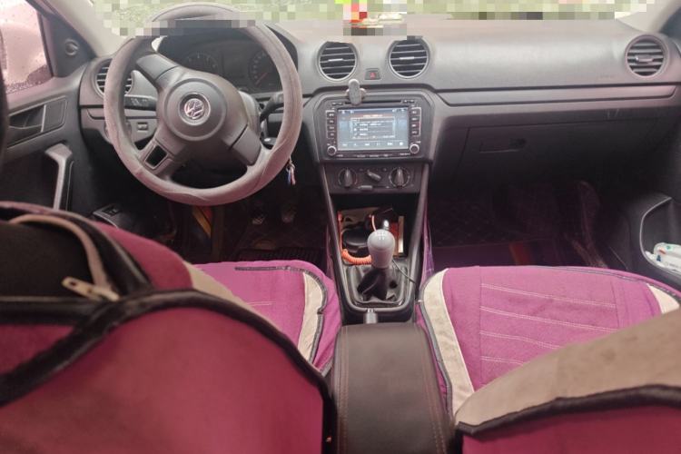 Used Volkswagen Jetta 2013 1.4L Manual Fashion Model
