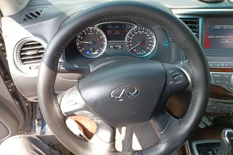 Used Infiniti QX60 2018 2.5 S/C Hybrid Two-Wheel-Drive Champion Family Edition Steering Wheel