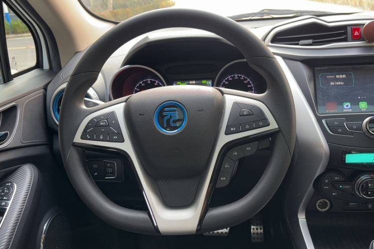 Used BYD Yuan New Energy 2018 EV360 Smart Connected Cool Model Steering Wheel