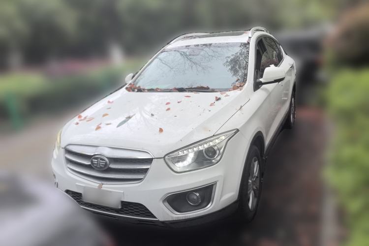 Used Bestune X80 2015 1.8T Automatic Luxury Model Front