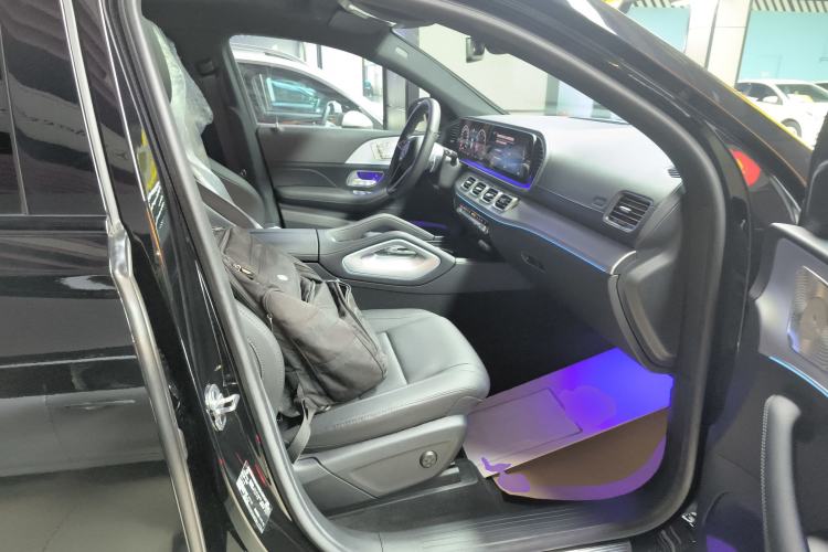 Used Mercedes-Benz GLE Coupe 2024 GLE 450 4MATIC Coupe SUV Fashion Model
