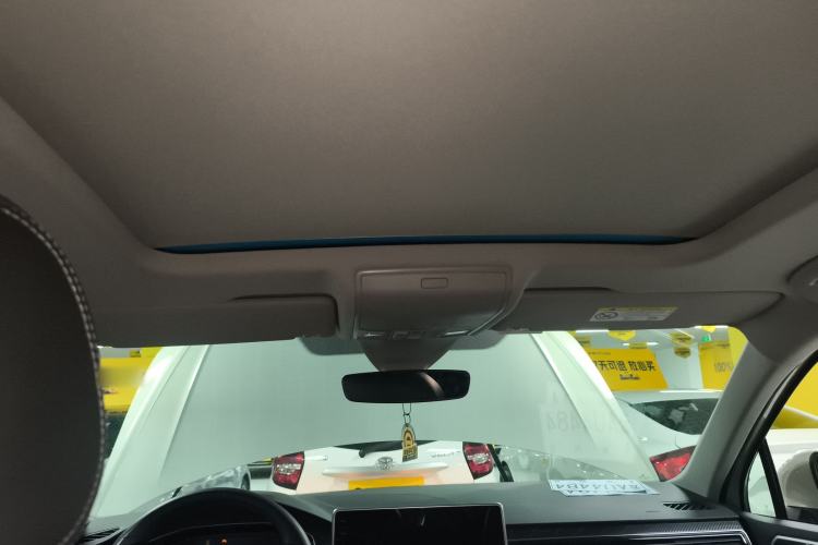 Used Volkswagen Tiguan L 2023 Restyled 330TSI Automatic Two-Wheel Drive R-Line Enhanced Comfort Version
