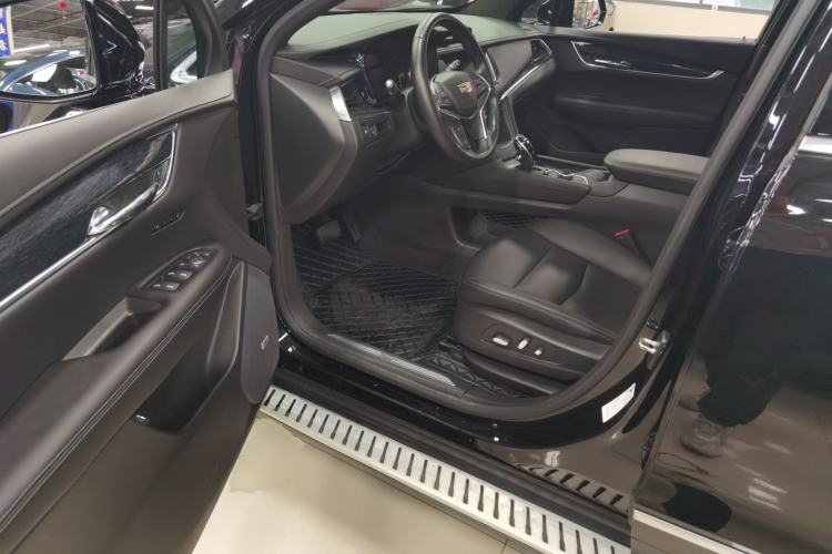 Used Cadillac XT5 2022 2.0T Two-Wheel Drive Luxury Version