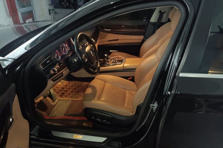 Used BMW 7 Series 2013 740Li Leading Model