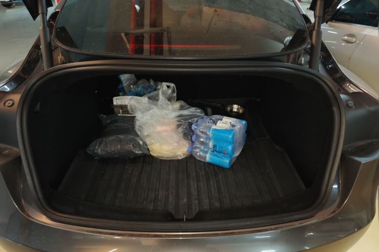 Used Tesla Model 3 2023 Long-Range All-Wheel-Drive Version