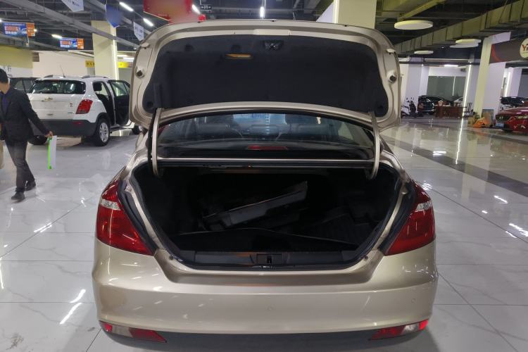 Used Geely Auto Emgrand 2017 Sedan Million Edition 1.5L CVT Upward Version Trunk