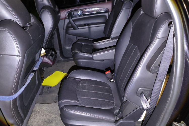 Used Buick Enclave 2014 3.6L Two-Wheel Drive Elite Comfort Version