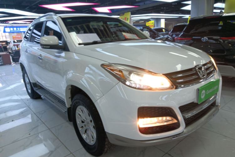 Used JMC Yusheng S350 2013 2.4T Automatic 2WD Diesel Luxury Edition 5 Seats
