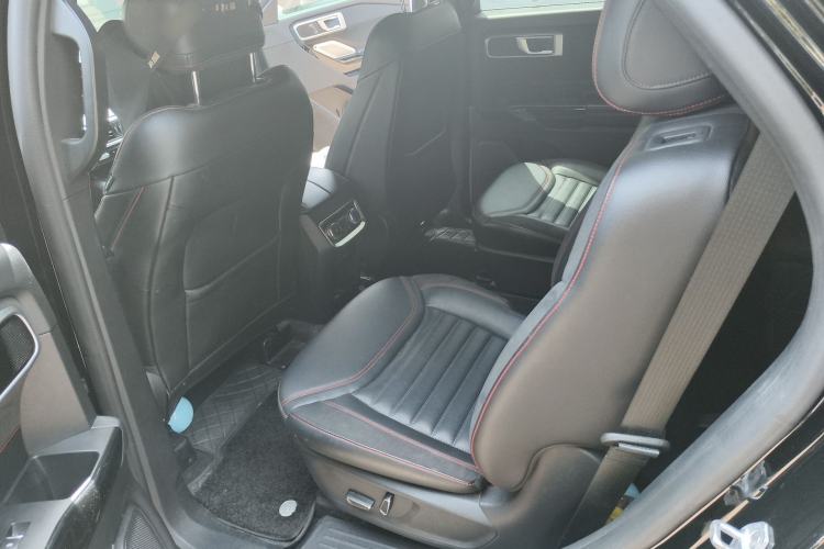 Used Ford Explorer 2023 EcoBoost 285 4x4 ST-LINE 6-Seater
