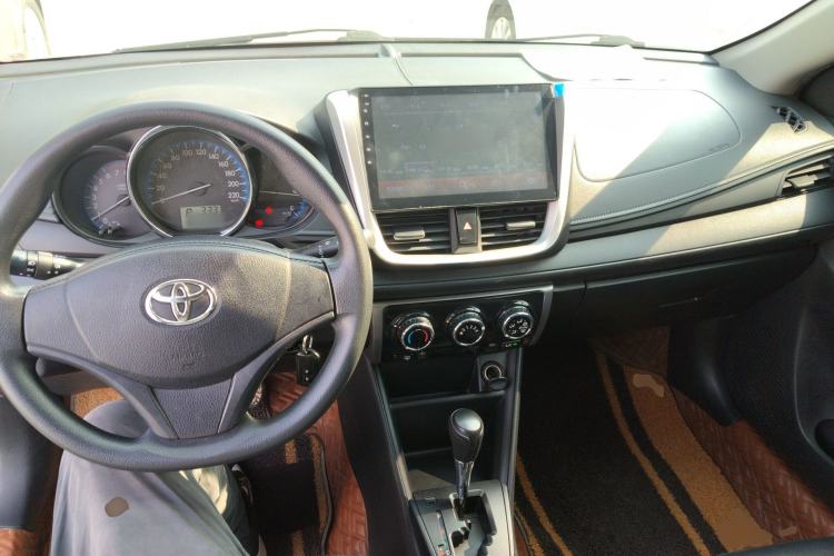 Used Toyota Vios FS 2017 1.5L CVT Fengchi Edition Center Console