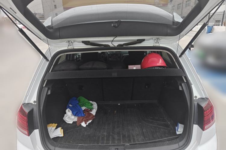 Used Volkswagen Golf 2018 1.6L Automatic Comfort Model
