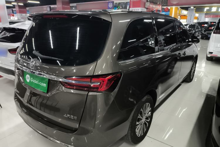 Used Buick GL8 2022 Land Cruiser Executive Class 652T Comfort Model