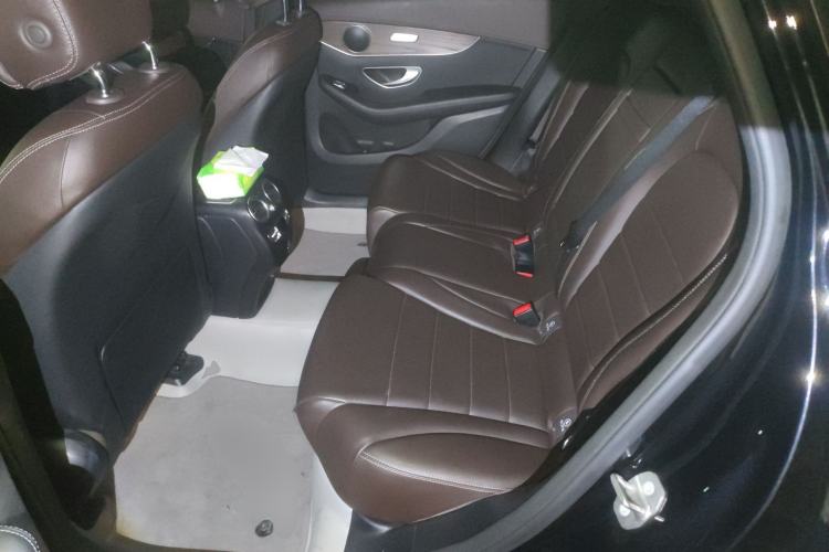 Used Mercedes-Benz GLC 2022 Second Facelift GLC 260 L 4MATIC Luxury Edition Left Rear Seat