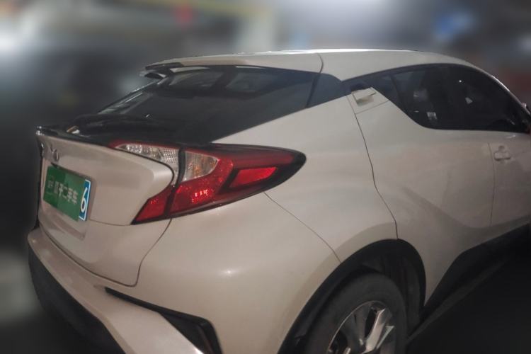 Used Toyota IZOA 2021 2.0L Yixing Version