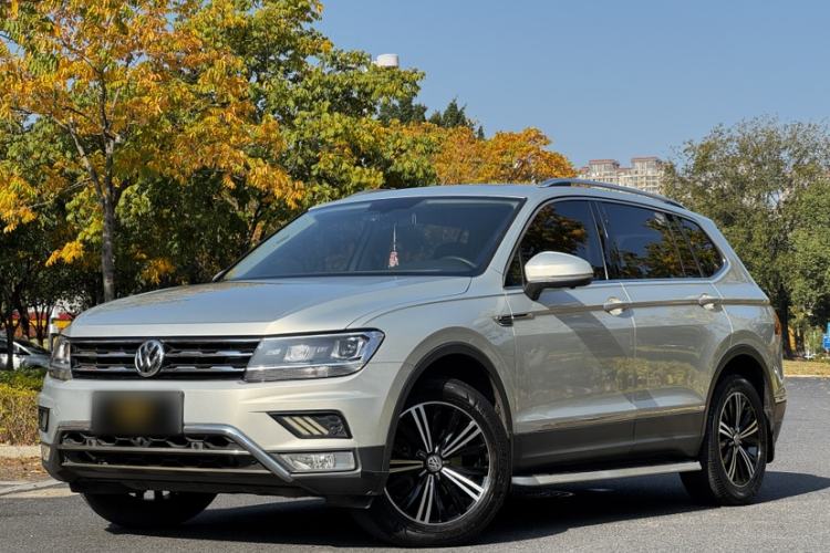 Used Volkswagen Tiguan L 2019 330TSI Automatic Two-Wheel Drive Panoramic Comfort Edition China VI Standard