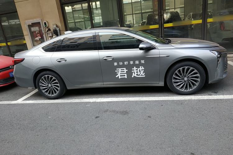 Used Buick LaCrosse 2023 28T Prestige Edition
