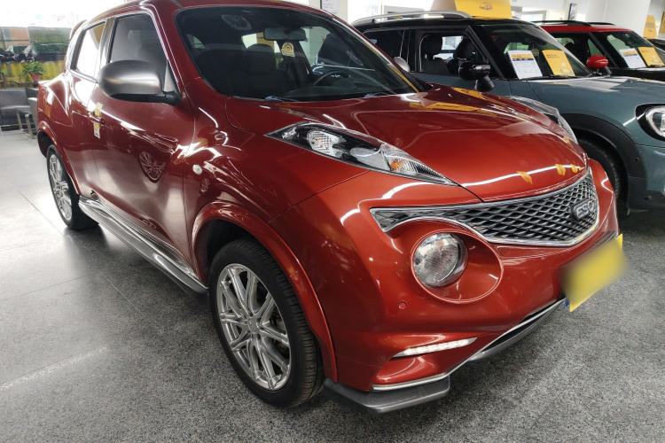 Used Infiniti ESQ 2014 1.6L Spontaneous Edition
