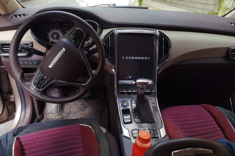 Used Leopaard CS9 2018 1.5T CVT Jingrui Model
