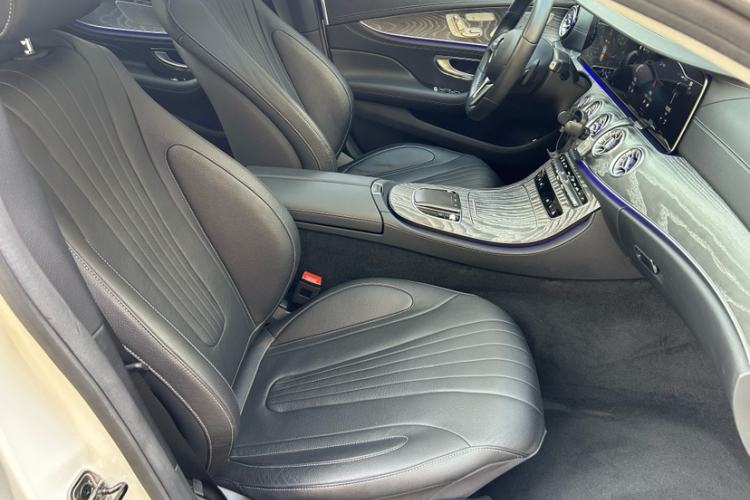 Used Mercedes-Benz CLS 2021 CLS 300 Sport Edition Interior 12