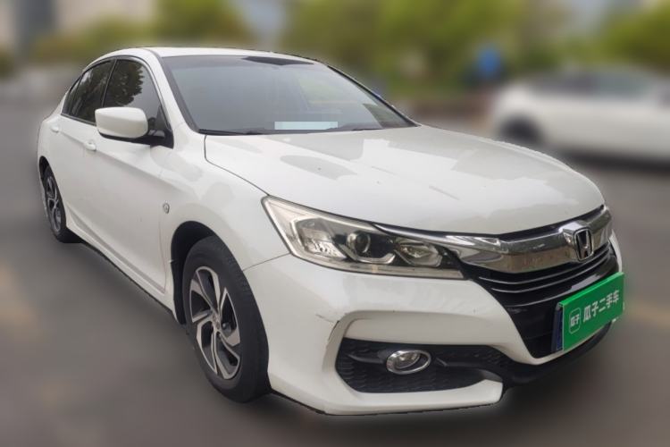 Used Honda Accord 2016 2.0L Elite Edition Front Right 45 Deg