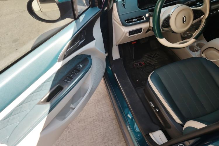 Used ORA Good Cat 2023 401 km Standard Range Premium Version Lithium Iron Phosphate Driver Seat