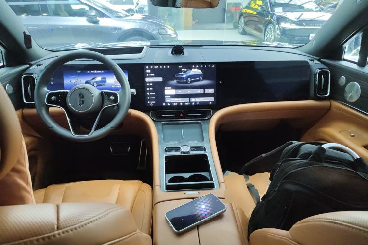 Used Hima AITO M9 2024 Range-Extended Ultra Version 42 kWh 6-Seater Model
